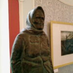 Ветеранка, бронза.Москва, Центральный Музей ВОВ на Поклонной Горе (9)